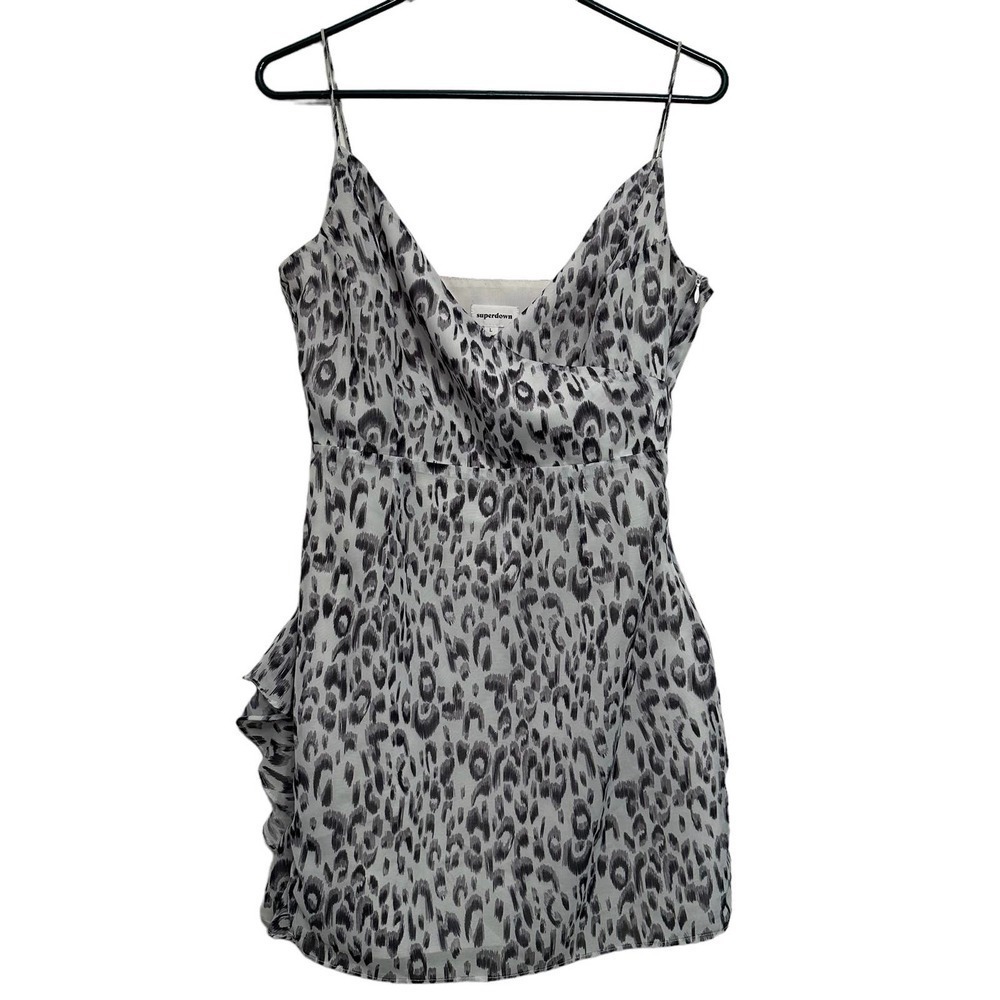 Superdown Kina mini dress. Size large